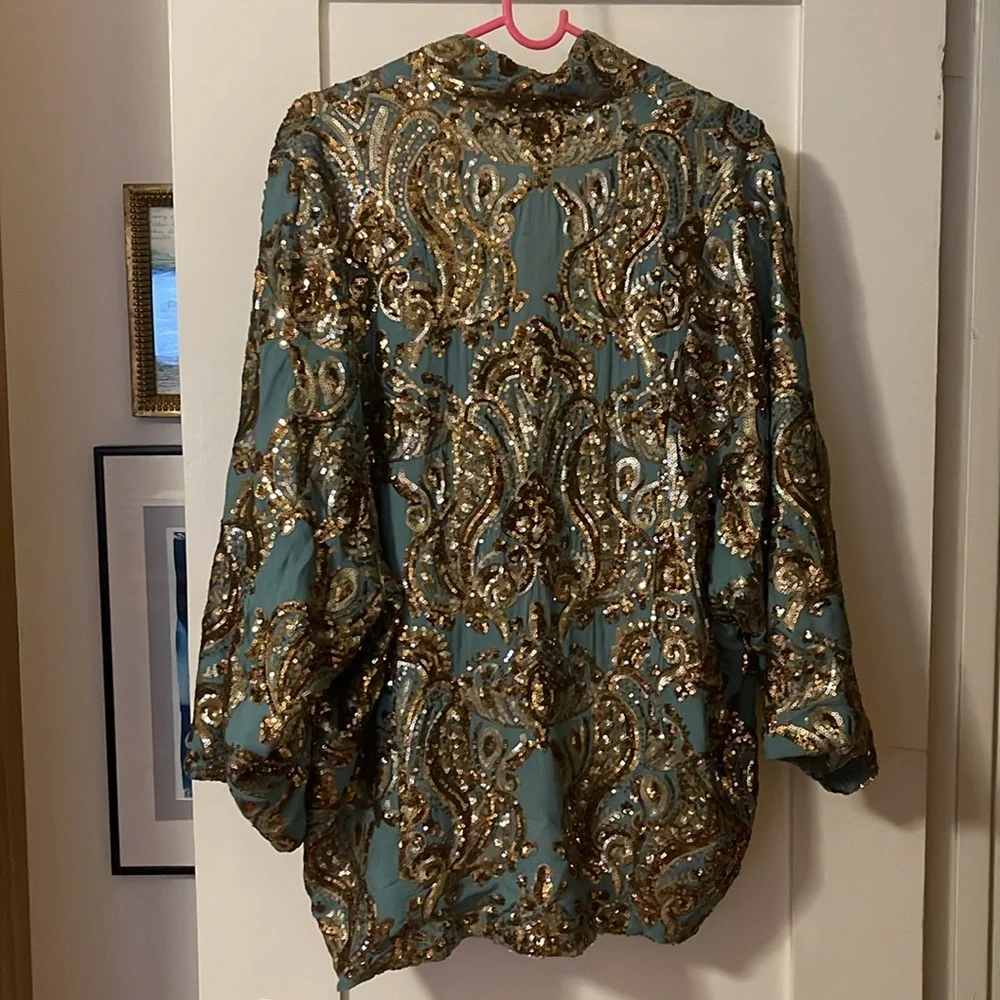 NWT Anthropologie Glittering Gold
Sequined Kimono - Picture 4 of 4